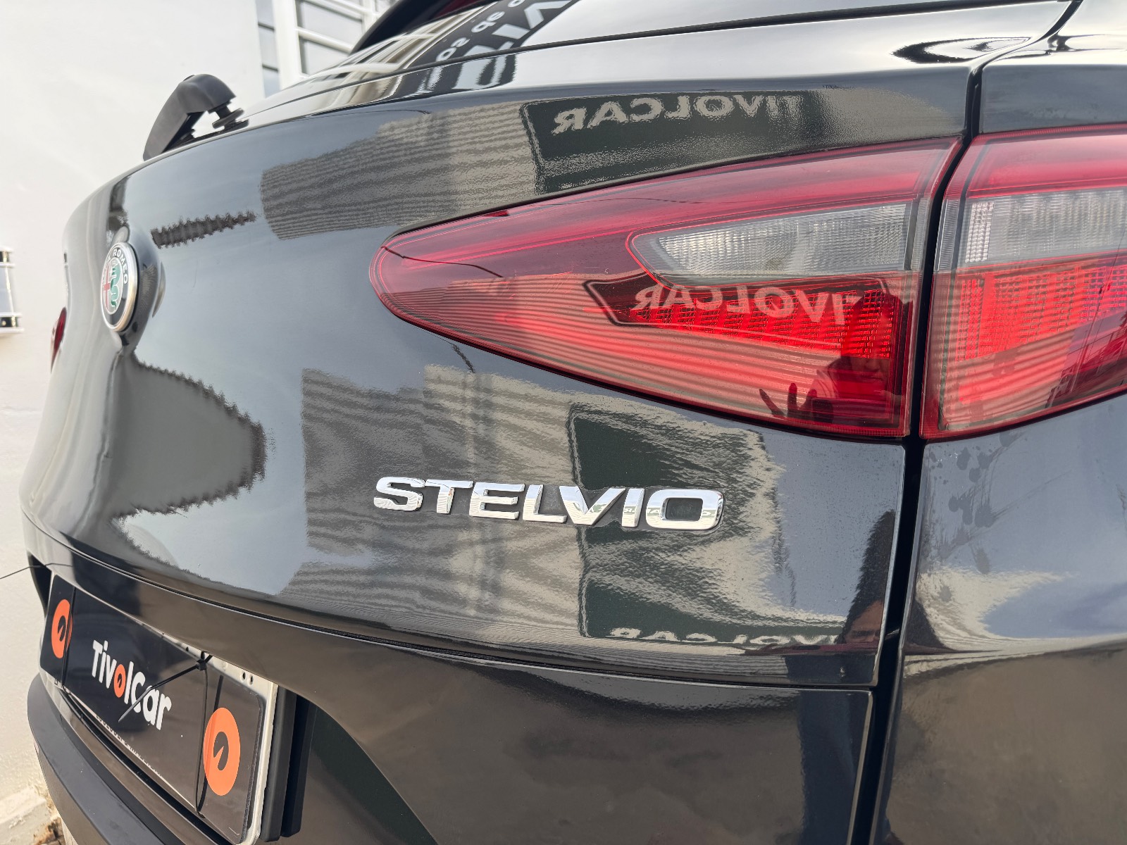 Alfa Romeo Stelvio miniatura 4