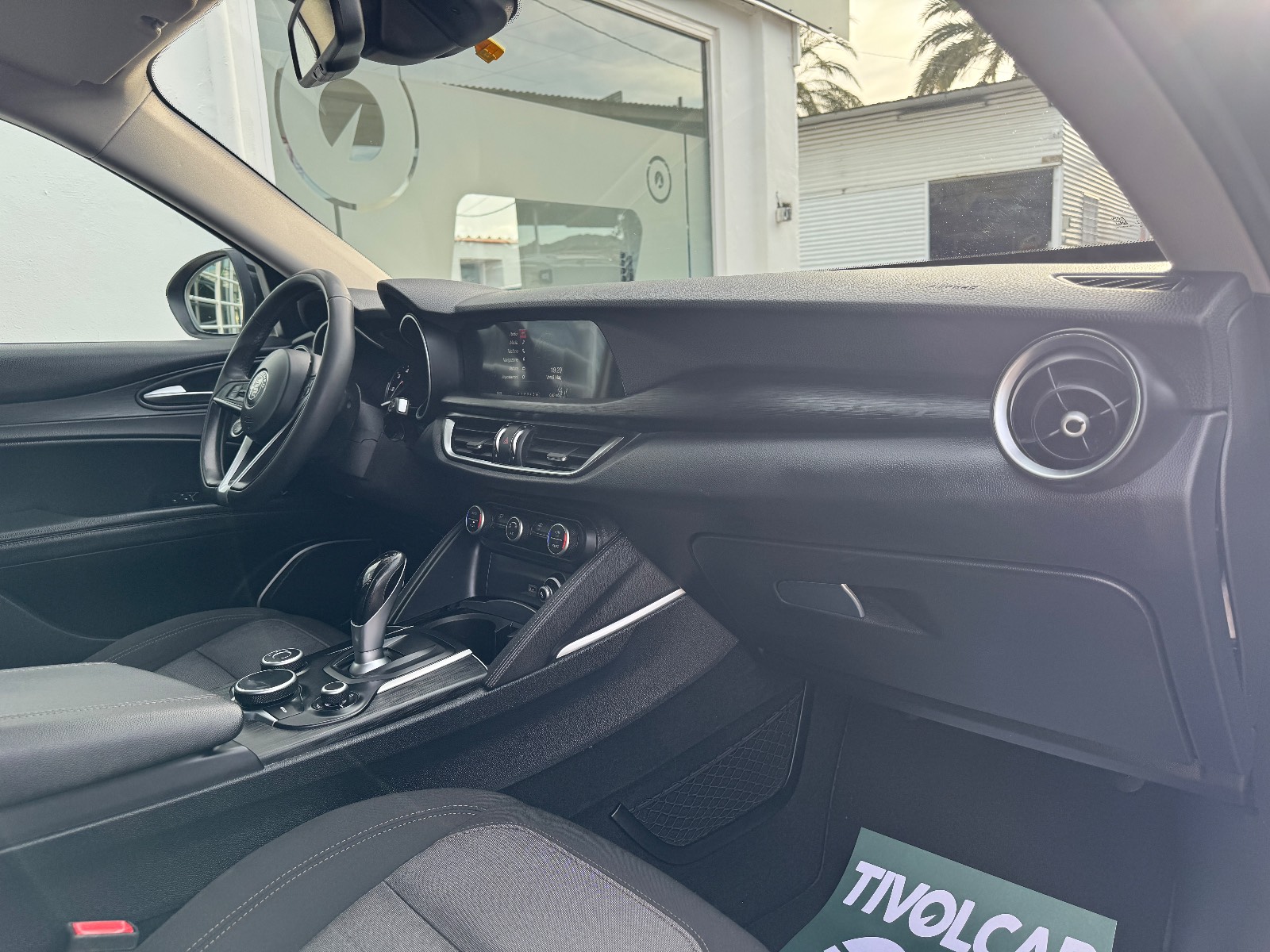 Alfa Romeo Stelvio miniatura 5